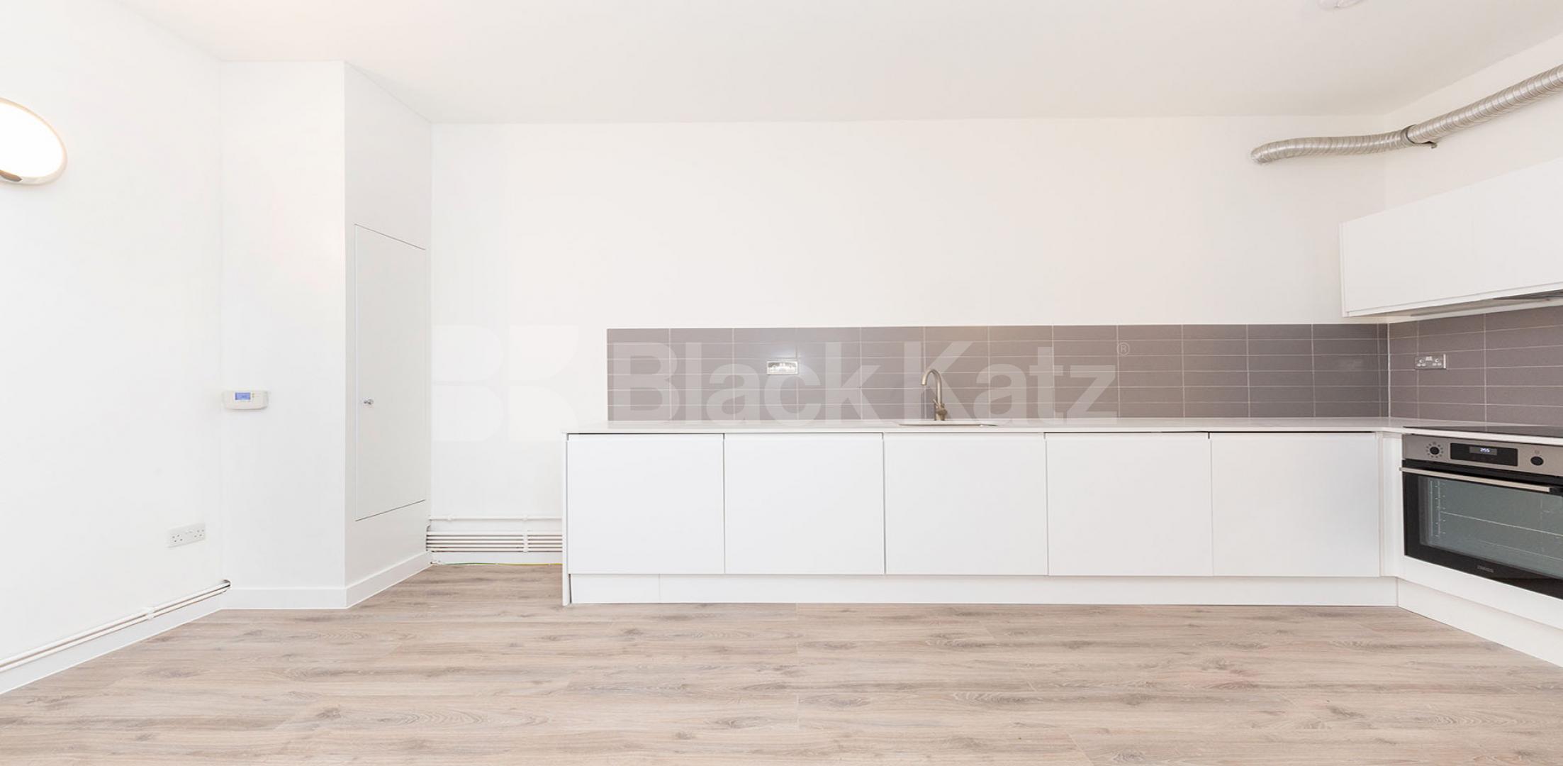 			1 Bedroom, 1 bath, 1 reception Apartment			 SPRINGFIELD HOUSE LOFTS-TYSSEN STREET, DALSTON/HAGGERSTON